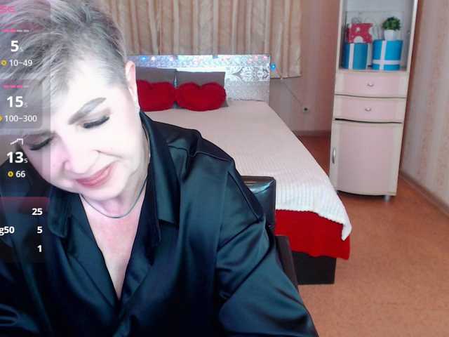 sexy-milffa live cam on BongaCams