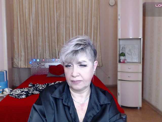 sexy-milffa live cam on BongaCams