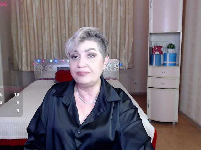 sexy-milffa live cam on BongaCams