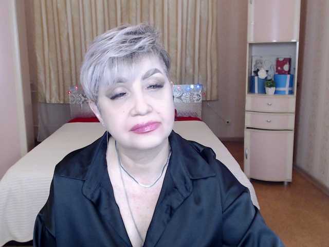 sexy-milffa live cam on BongaCams