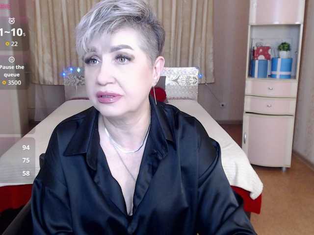 sexy-milffa, en vivo ahora en BongaCams