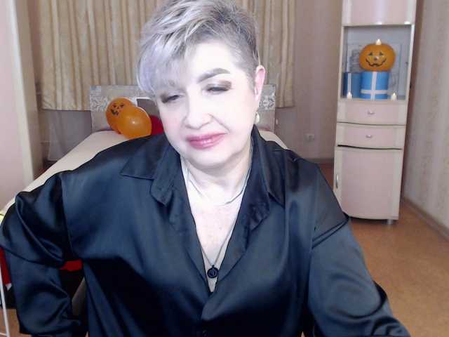sexy-milffa live cam on BongaCams