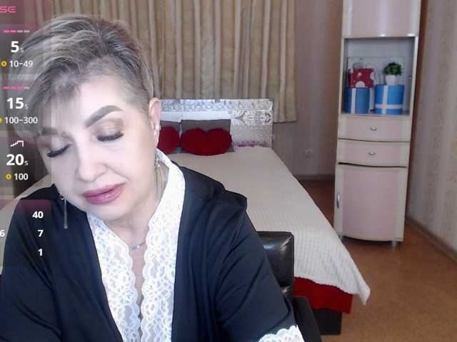 sexy-milffa live cam preview
