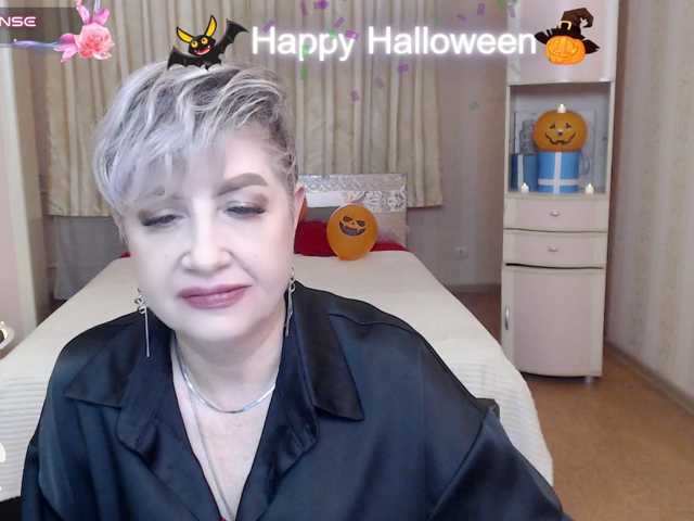 Sexy-milffa live cam