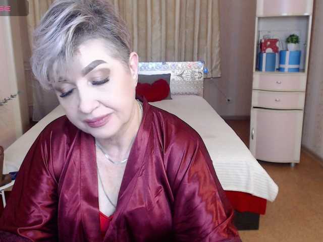 sexy-milffa live cam preview