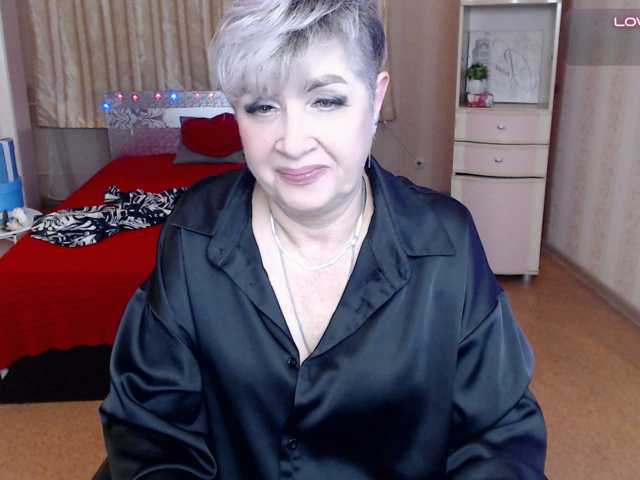 sexy-milffa live cam on BongaCams