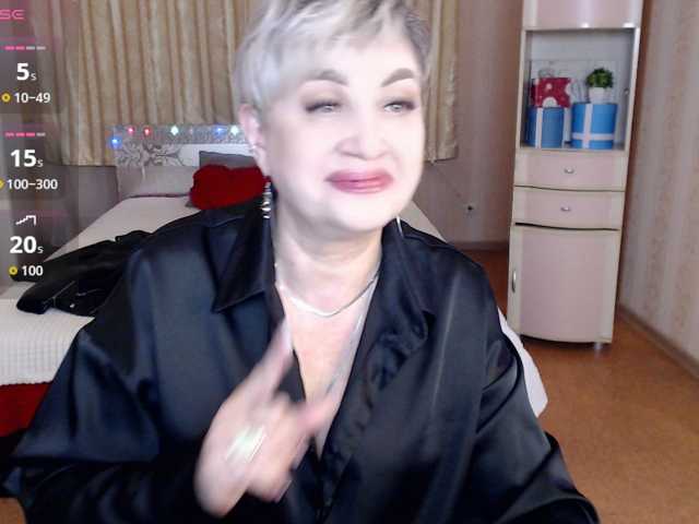 sexy-milffa live cam preview