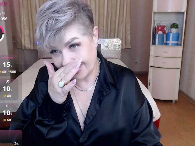 sexy-milffa live cam on BongaCams