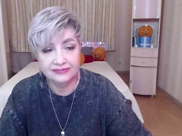 sexy-milffa live cam on BongaCams