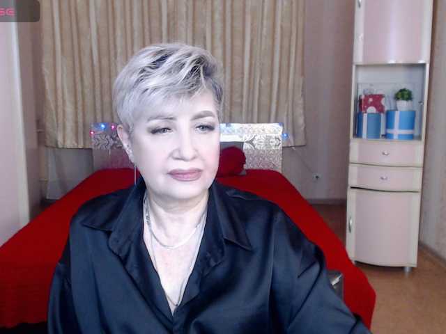 sexy-milffa live cam preview