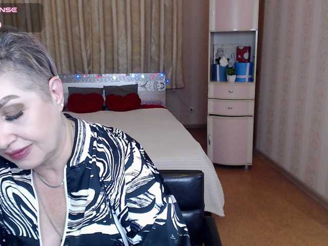 sexy-milffa live cam on BongaCams