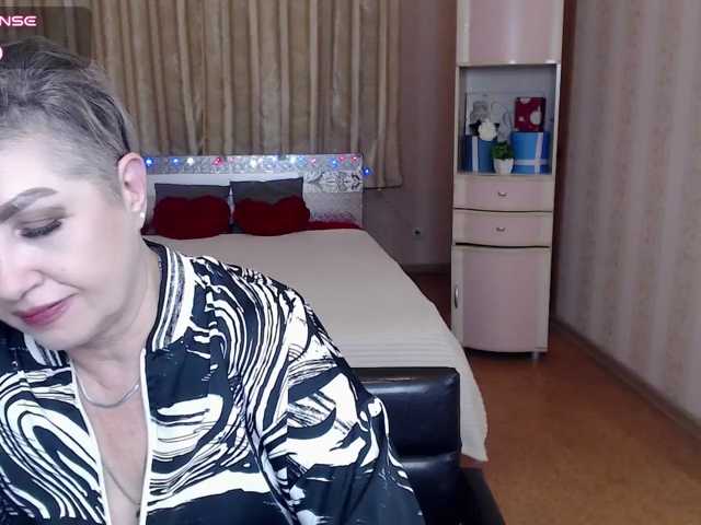 sexy-milffa live cam on BongaCams