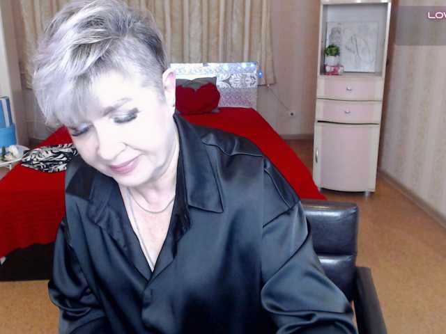 sexy-milffa live cam on BongaCams