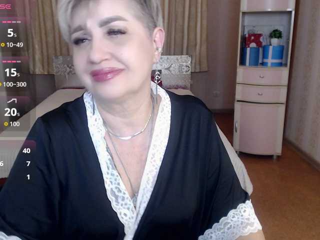 sexy-milffa live cam preview