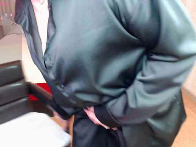 sexy-milffa webcam