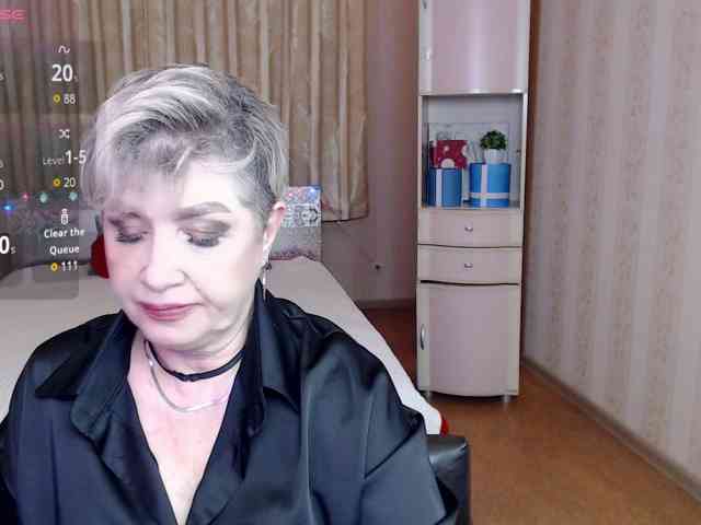 sexy-milffa webcam