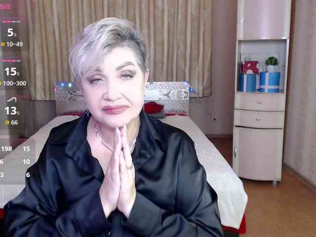 sexy-milffa webcam
