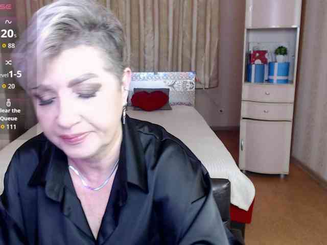 sexy-milffa webcam
