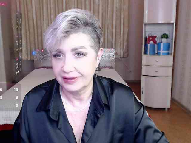 sexy-milffa webcam