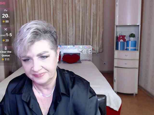 sexy-milffa webcam