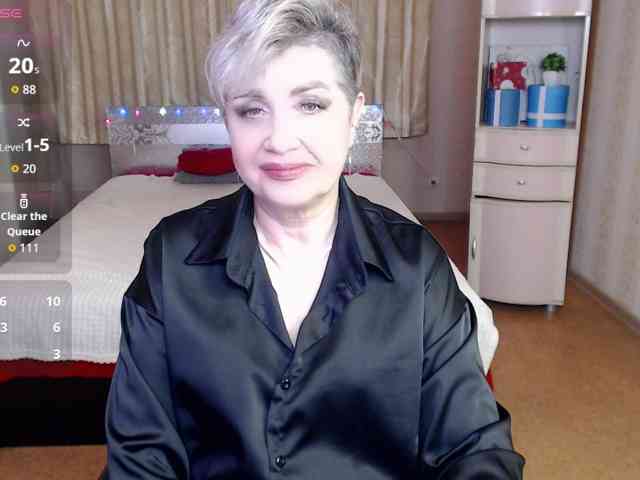 sexy-milffa webcam