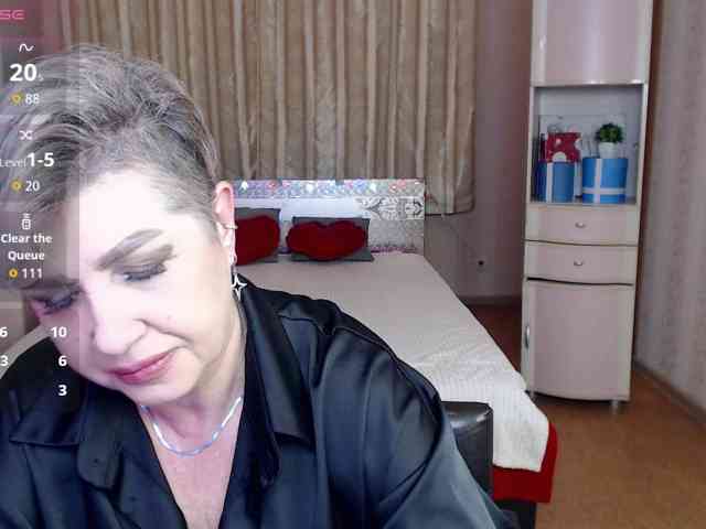 sexy-milffa webcam