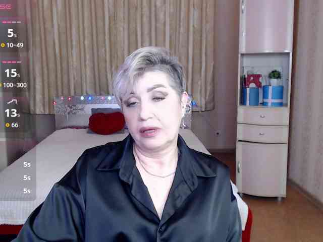 sexy-milffa webcam
