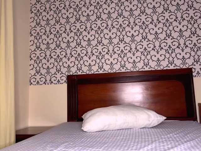 KianaCorcuera live cam on BongaCams