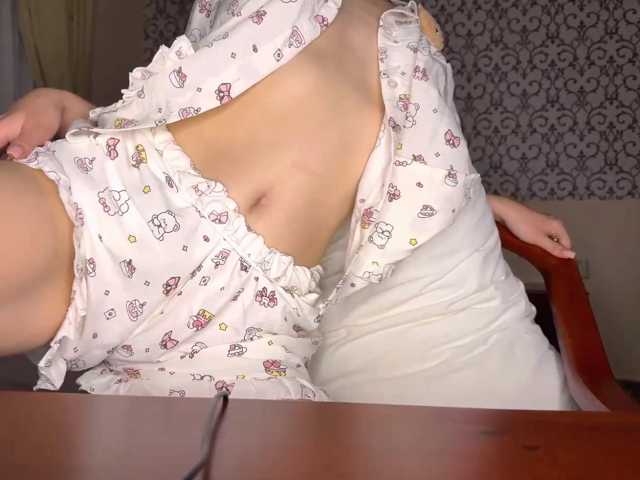 KianaCorcuera live cam on BongaCams