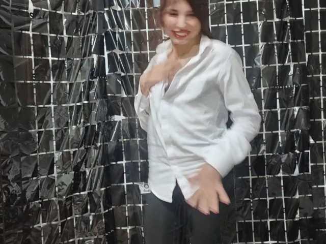 EndaSolverud live cam on BongaCams