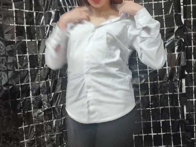 EndaSolverud live cam on BongaCams