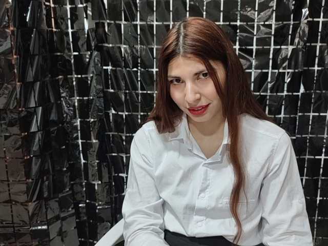 EndaSolverud live cam on BongaCams