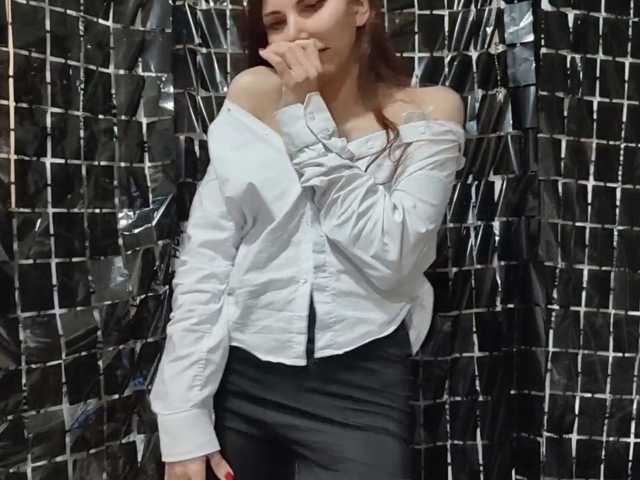EndaSolverud live cam on BongaCams