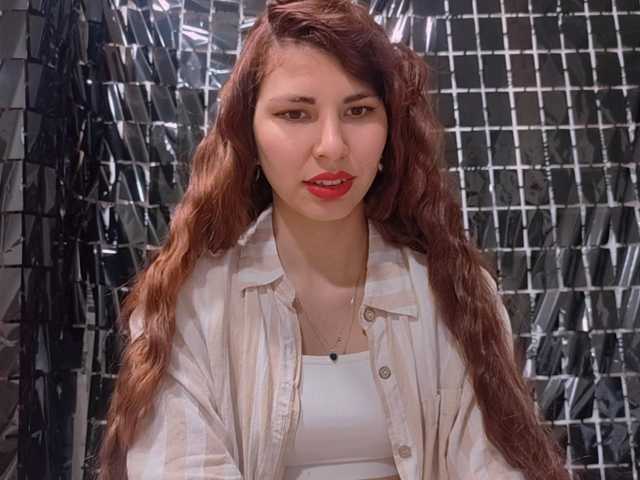 EndaSolverud live cam on BongaCams