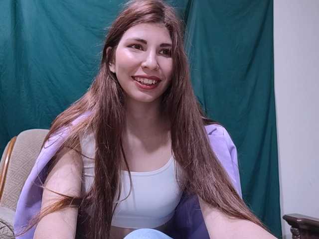 EndaSolverud live cam on BongaCams