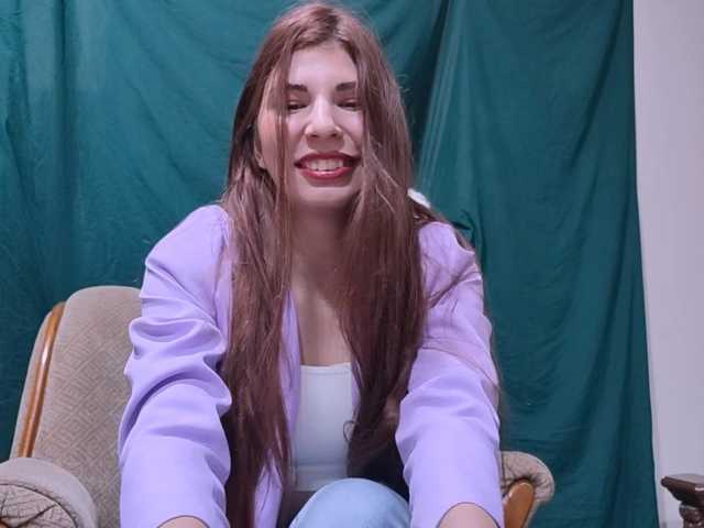 EndaSolverud live cam on BongaCams