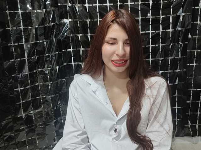 EndaSolverud live cam on BongaCams