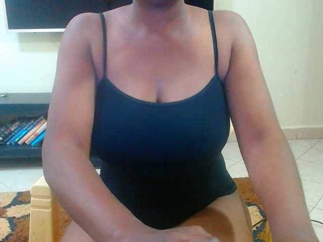 Skyler101 webcam