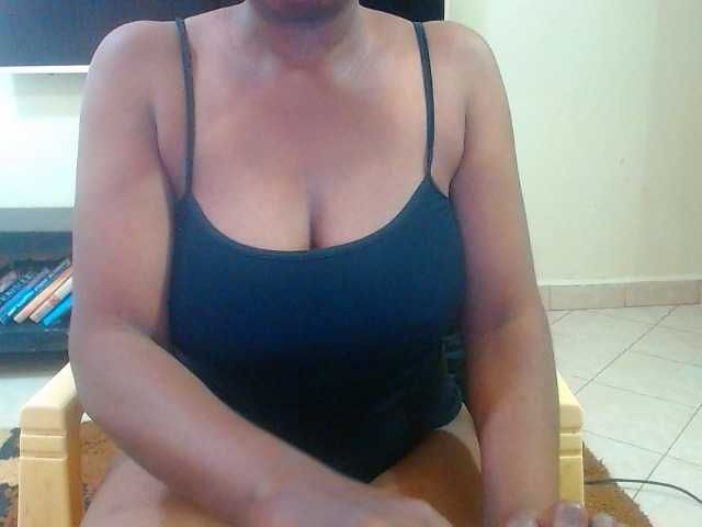 Skyler101 webcam