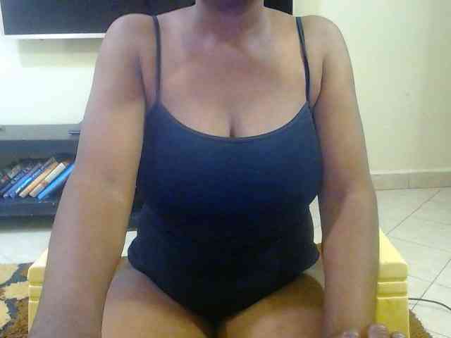 Skyler101 webcam
