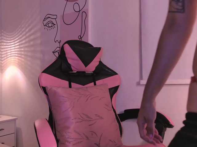 BrendaMonroe live cam preview