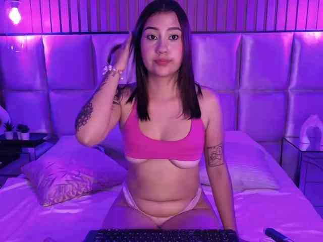 BrendaMonroe webcam