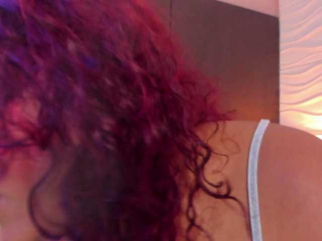 MeganKarsson, live now on BongaCams