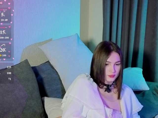 allienee live cam on BongaCams