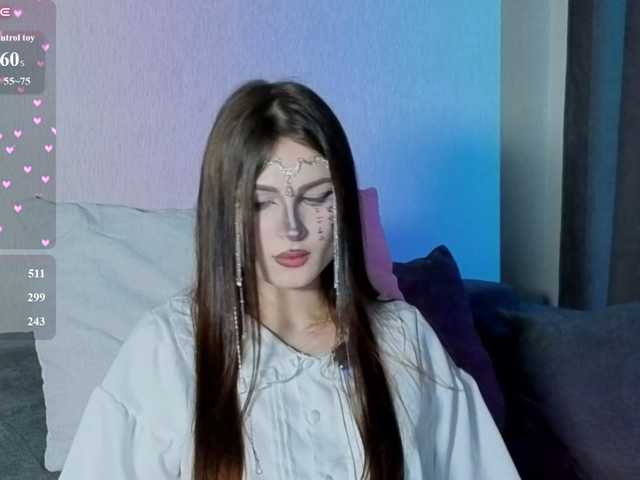 allienee live cam on BongaCams