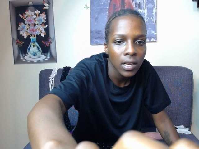 CumCoco webcam bongacams model stream image