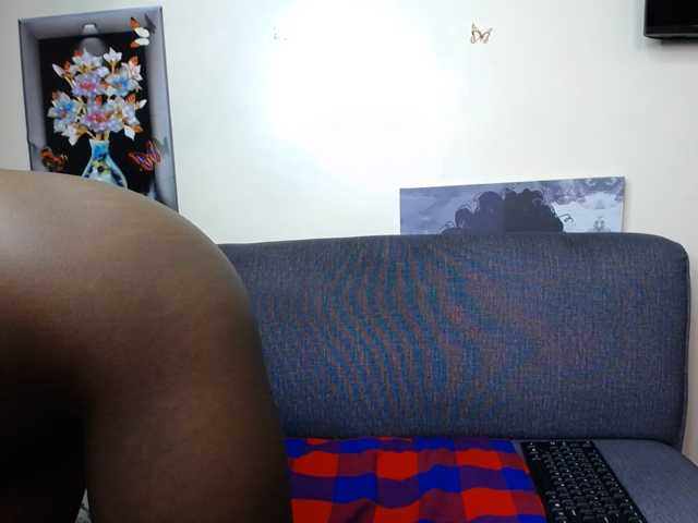 CumCoco live cam preview