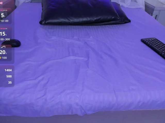 ElizabethBlaze live cam on BongaCams