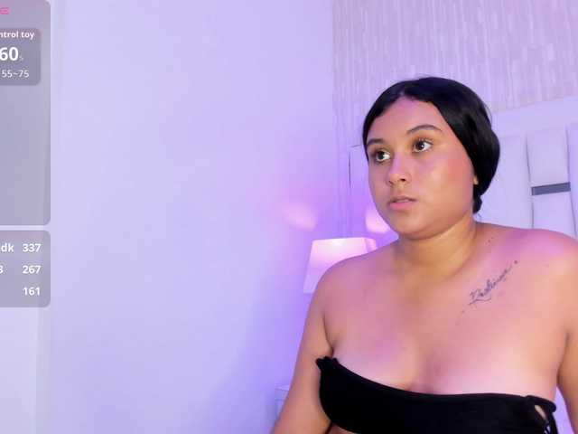 MaraReed live cam on BongaCams