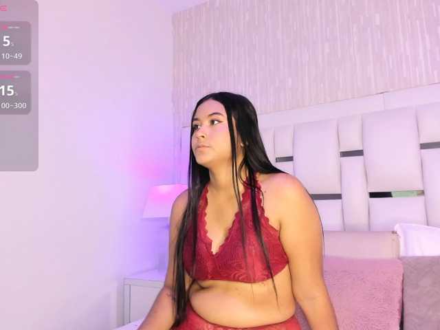 MaraReed live cam preview